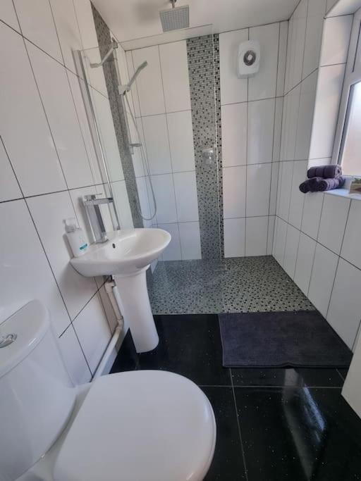 Somers Lodge Leicester Ngoại thất bức ảnh