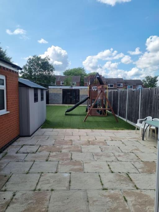 Somers Lodge Leicester Ngoại thất bức ảnh
